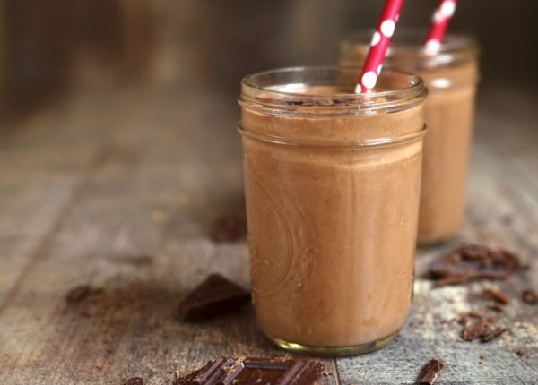 Peanut Butter And Cacao Smoothie 105449306